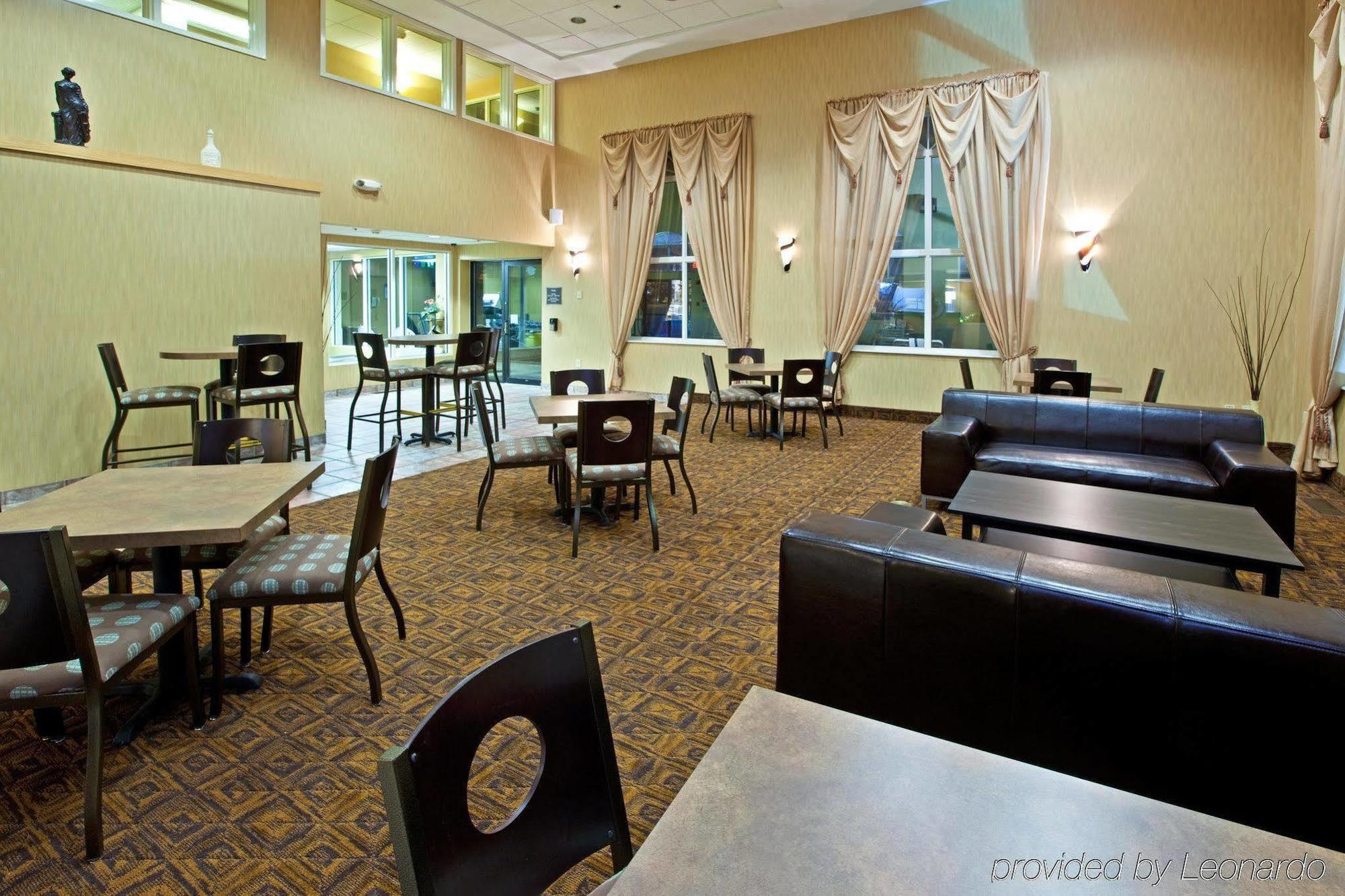Holiday Inn Express Hotel & Suites Cincinnati-North/Sharonville Restaurante foto